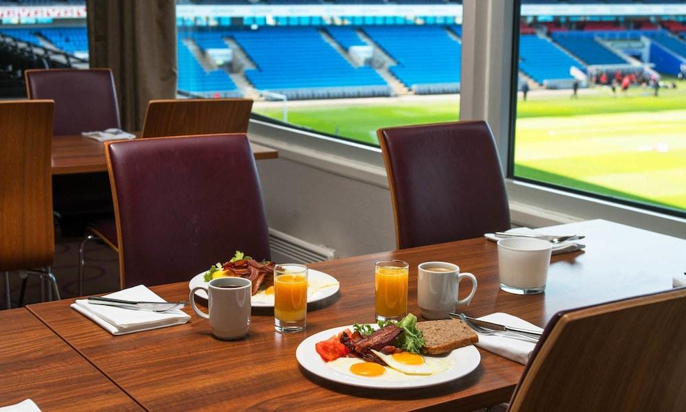 Thon Partner Hotel Ullevaal Stadion Осло Экстерьер фото