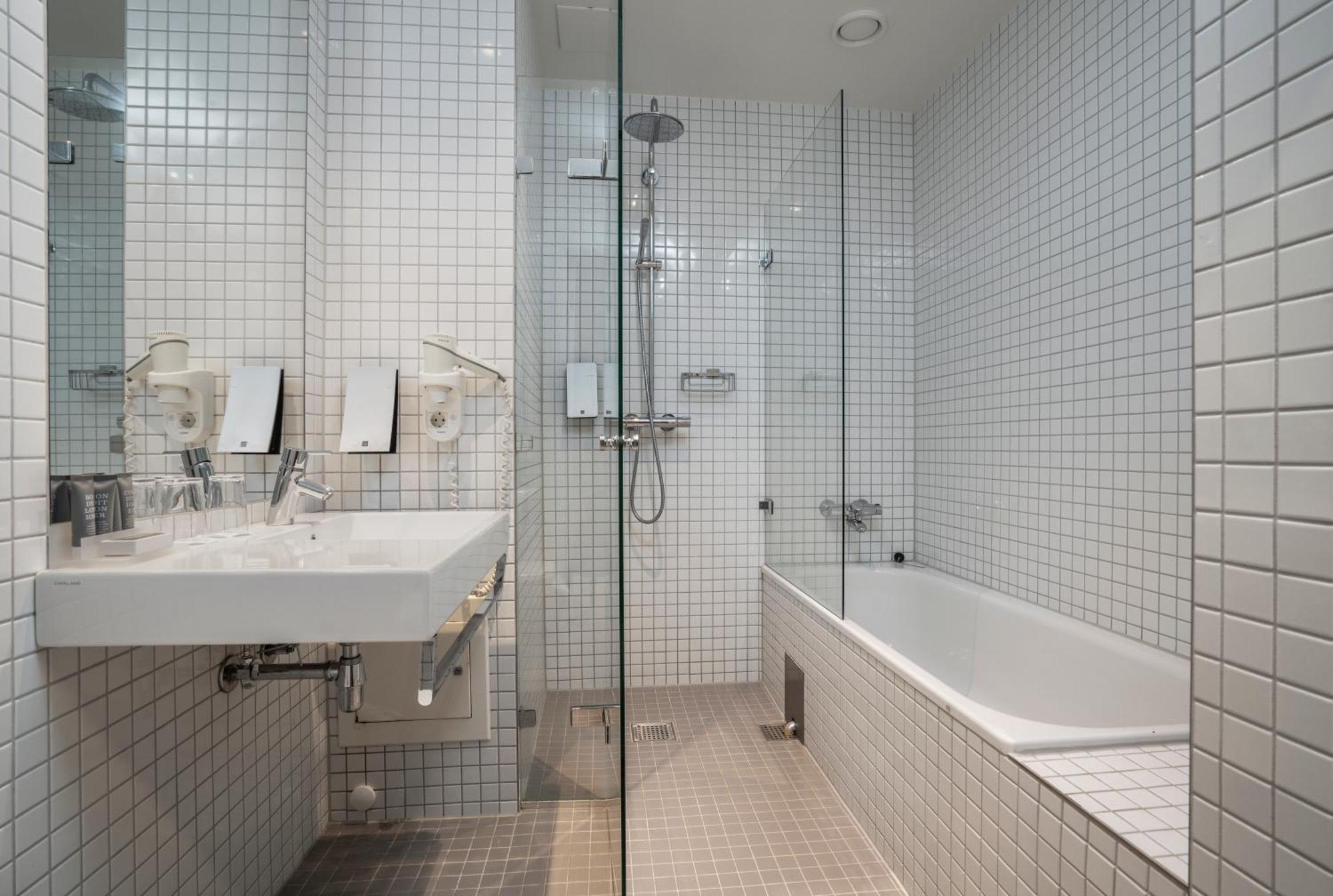 Thon Partner Hotel Ullevaal Stadion Осло Экстерьер фото